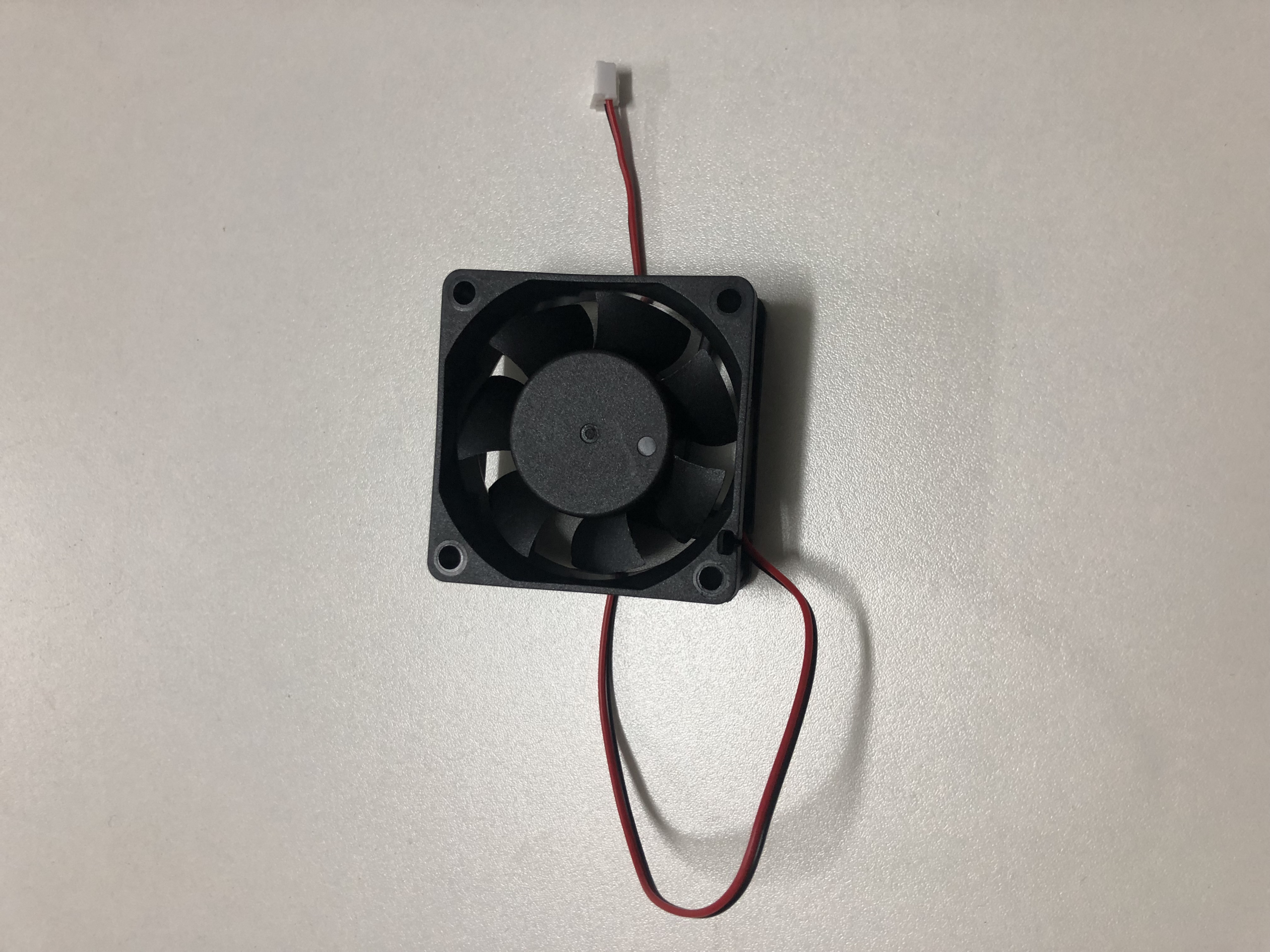 ВЕНТИЛЯТОР охлаждения для индукционных плит 60х60х25 DC 18V, 2 pin ...